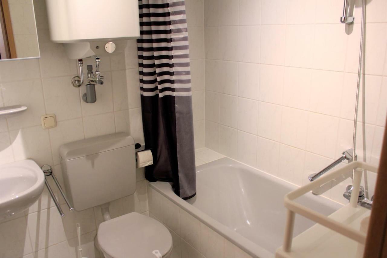 Modernes Apartment Im Herzen Von Βίρτσμπουργκ Εξωτερικό φωτογραφία
